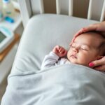 découvrez les erreurs courantes à éviter avec un nouveau-né pour assurer un début serein et sécurisé avec votre bébé.